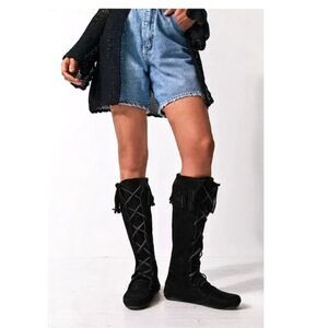 Minnetonka Black Suede Lace Up Fringe Knee High Boots Size 6 Y2K Boho